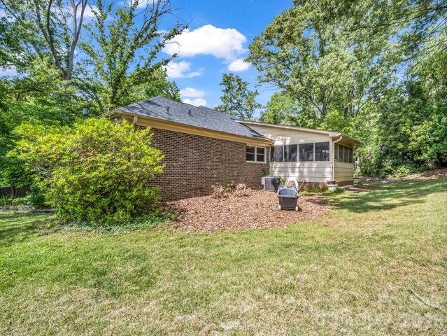 244 Windover Drive, Forest City, NC 28043