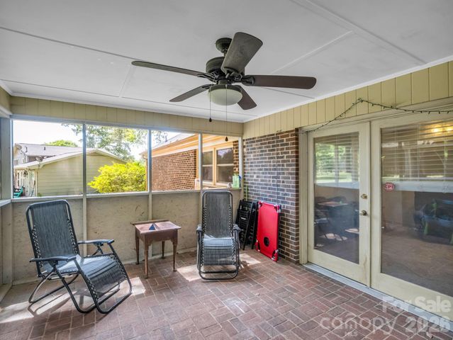 244 Windover Drive, Forest City, NC 28043