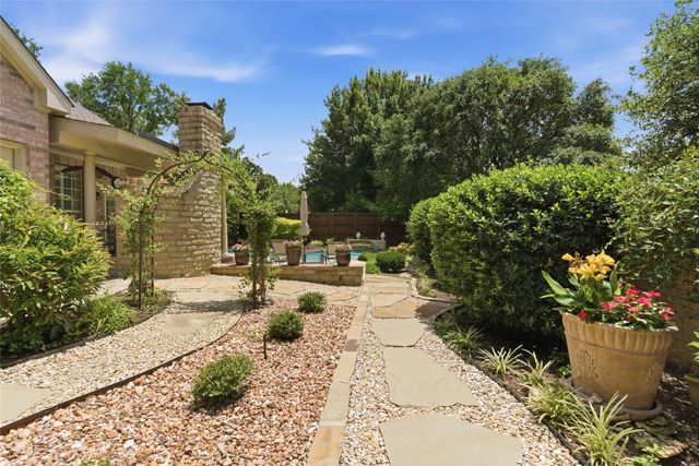 1515 Pecan Valley Court, Corinth, TX 76210