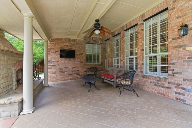 1515 Pecan Valley Court, Corinth, TX 76210