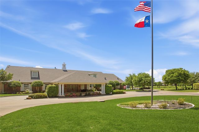 1515 Pecan Valley Court, Corinth, TX 76210