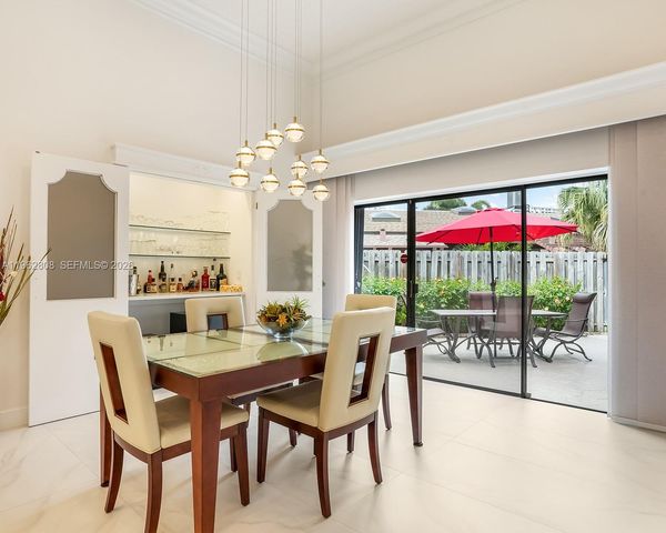 413 Leslie Dr, Hallandale Beach, FL 33009