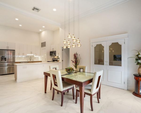 413 Leslie Dr, Hallandale Beach, FL 33009