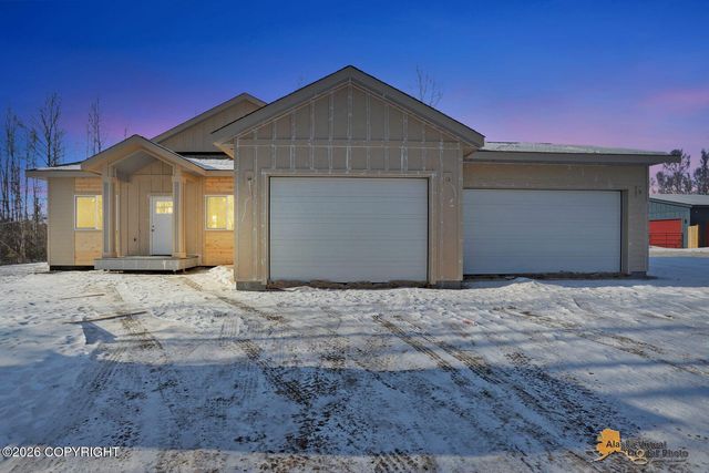 3500 S Shamrock Street, Wasilla, AK 99623