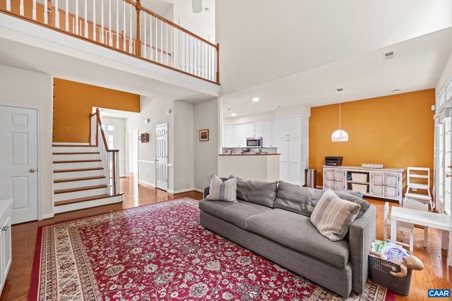 363 GRAYROCK DR, Crozet, VA 22932