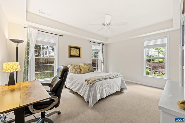 363 GRAYROCK DR, Crozet, VA 22932