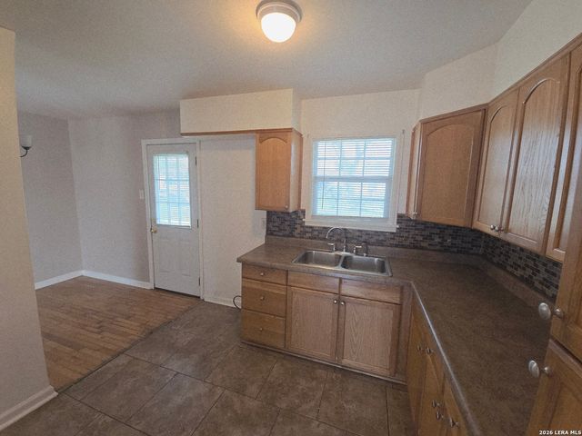 207 Michael, San Antonio, TX 78223