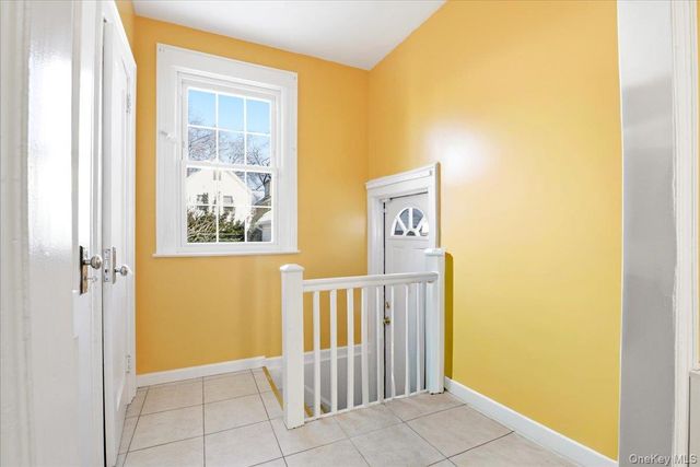 69-27 Manse Street, Forest Hills, NY 11375