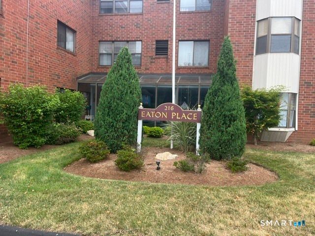 216 Quinnipiac Avenue 101, North Haven, CT 06473