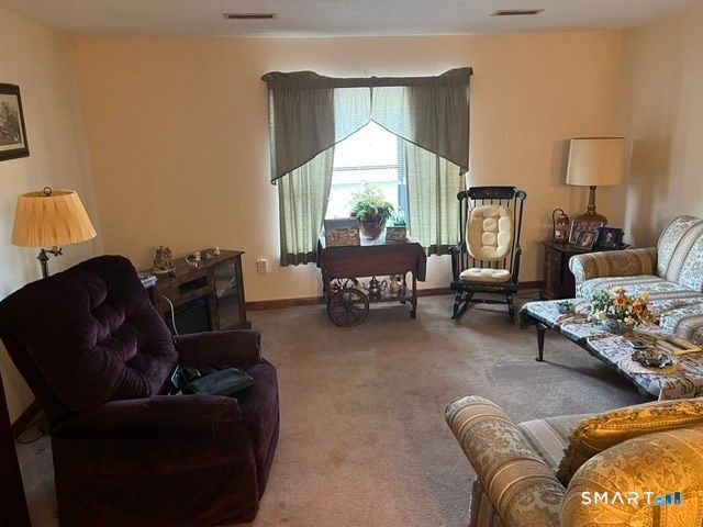 216 Quinnipiac Avenue 101, North Haven, CT 06473