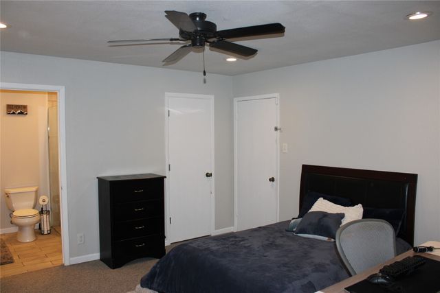 4900 Lake Hurst Drive, Waco, TX 76710
