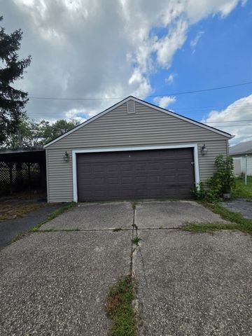 520 University Avenue, Tonawanda, NY 14223