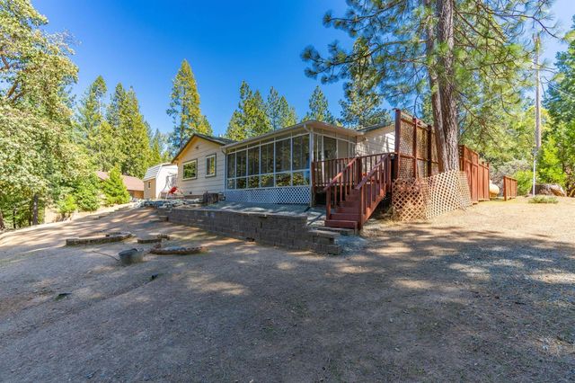 25783 Sugar Pine Dr, Pioneer, CA 95666