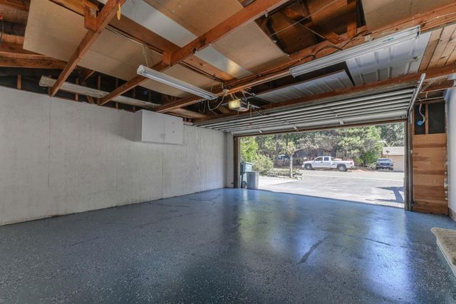 25783 Sugar Pine Dr, Pioneer, CA 95666