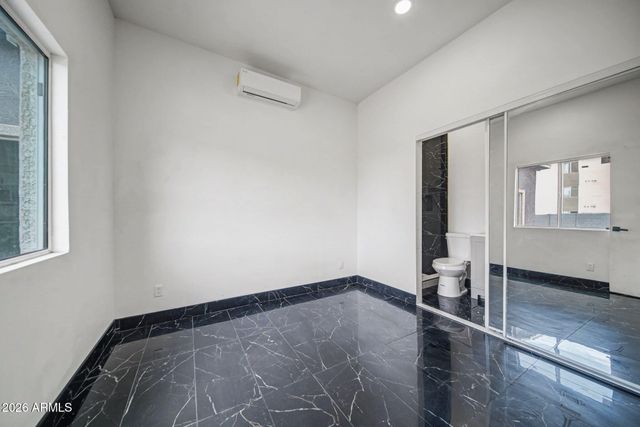 4020 S 15TH Street, Phoenix, AZ 85040