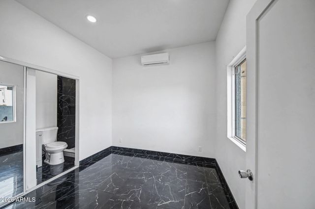 4020 S 15TH Street, Phoenix, AZ 85040