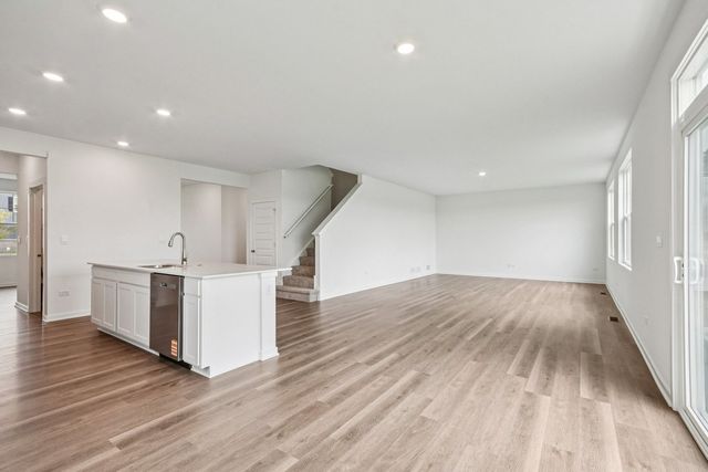 6214 Leinster Lane, Tinley Park, IL 60477