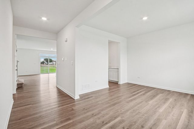6214 Leinster Lane, Tinley Park, IL 60477