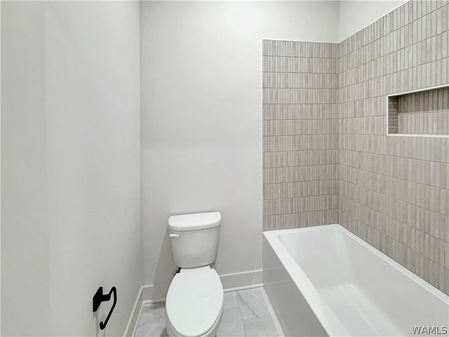 6038 Rosemeade, Tuscaloosa, AL 35406