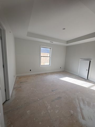 353 Young Lane, Pleasant View, TN 37146