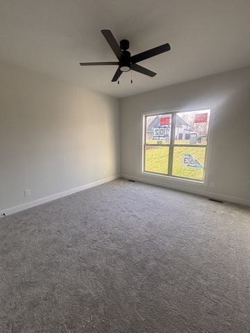 353 Young Lane, Pleasant View, TN 37146