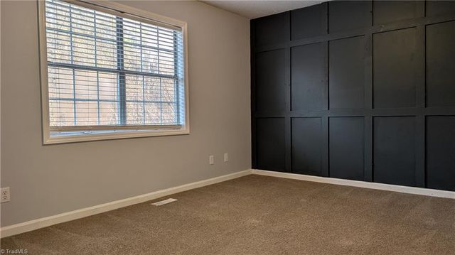 3531 Lynhaven Drive D, Greensboro, NC 27406