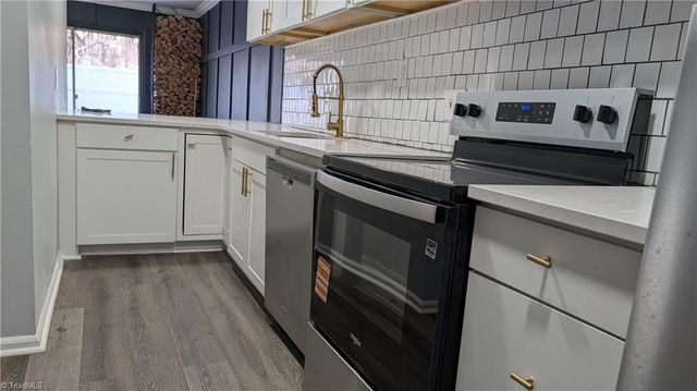 3531 Lynhaven Drive D, Greensboro, NC 27406