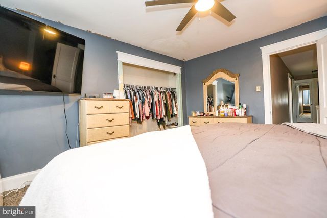 2012 BELLEVUE RD, Harrisburg, PA 17104