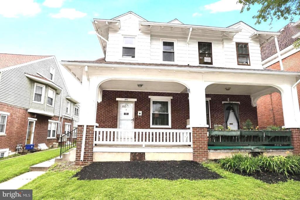 2012 BELLEVUE RD, Harrisburg, PA 17104