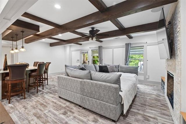 123 Grove View Road, Woodstock, GA 30189