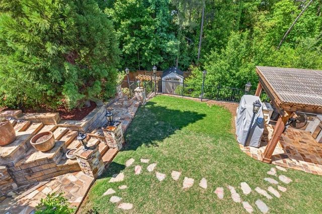 123 Grove View Road, Woodstock, GA 30189