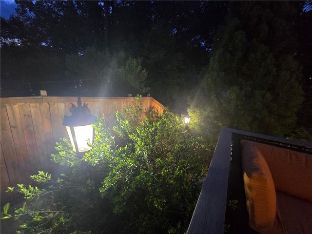 123 Grove View Road, Woodstock, GA 30189
