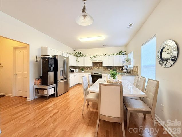 8703 Earthenware Drive, Charlotte, NC 28269