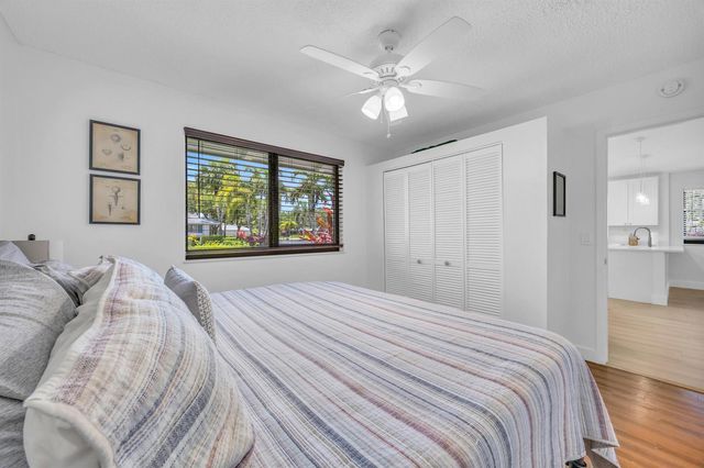 836 Club Drive, Palm Beach Gardens, FL 33418