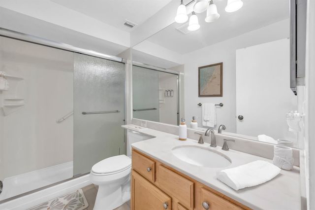 836 Club Drive, Palm Beach Gardens, FL 33418