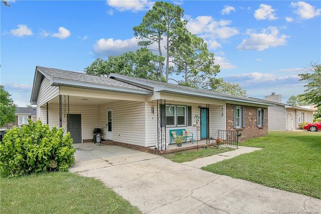 6314 Bretton Wood Drive, Hope Mills, NC 28348