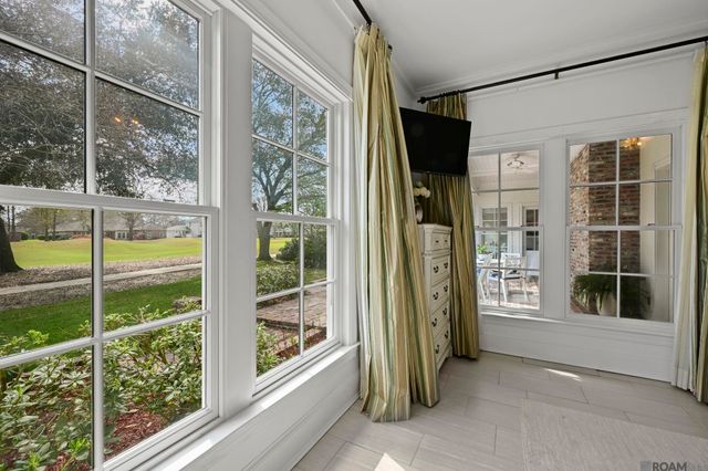 17627 Masters Pointe Ct, Baton Rouge, LA 70810