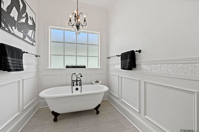 17627 Masters Pointe Ct, Baton Rouge, LA 70810