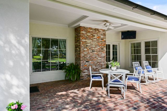 17627 Masters Pointe Ct, Baton Rouge, LA 70810