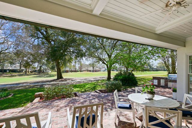 17627 Masters Pointe Ct, Baton Rouge, LA 70810