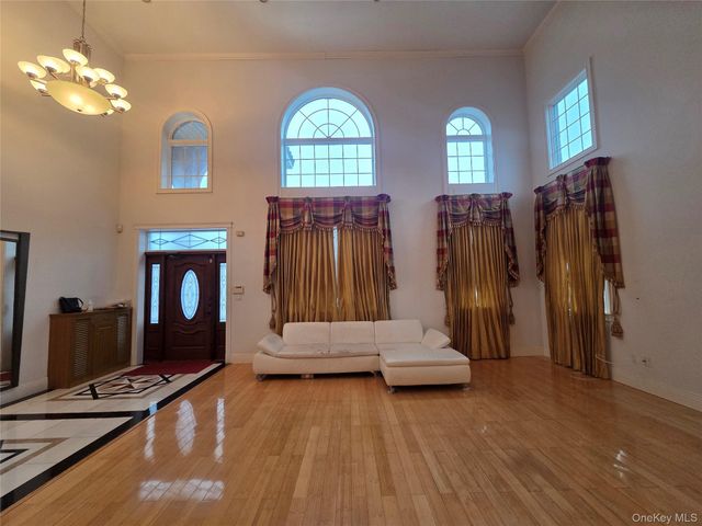 35-62 168th Street, Flushing, NY 11358