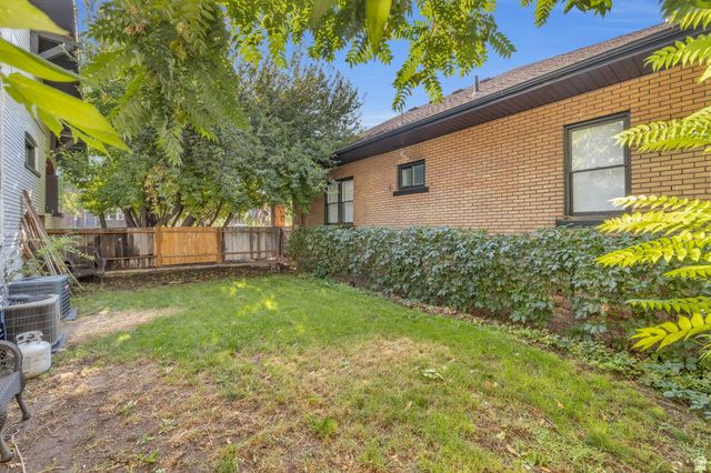 1154 S 900 E, Salt Lake City, UT 84105
