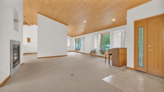 W8284 S County Road A, Wild Rose, WI 54984