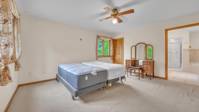 W8284 S County Road A, Wild Rose, WI 54984