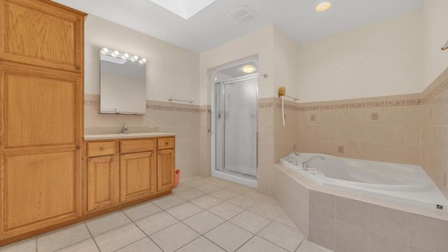 W8284 S County Road A, Wild Rose, WI 54984