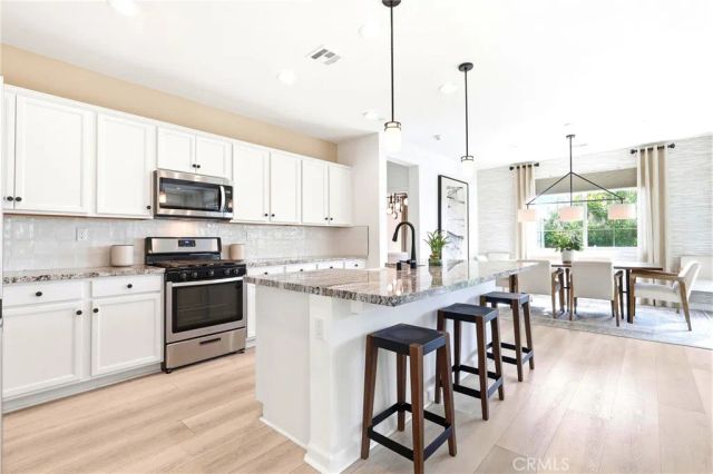 39906 Felicita Parkway, Palm Desert, CA 92211