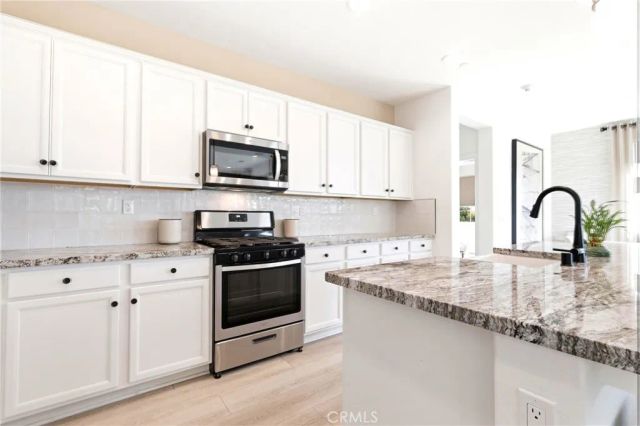 39906 Felicita Parkway, Palm Desert, CA 92211