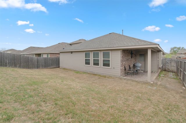 1325 Trumpet Drive, Fort Worth, TX 76131