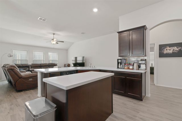 1325 Trumpet Drive, Fort Worth, TX 76131