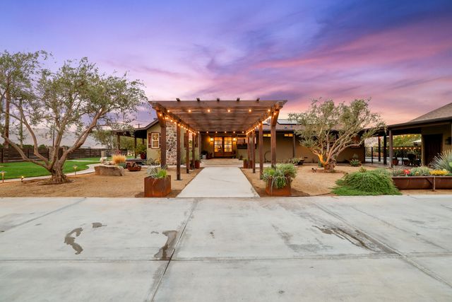 20375 Avenue 376, Woodlake, CA 93286